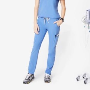 Figs skinny scrub pants